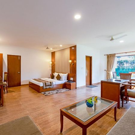 Aapno Ghar Resort & Amusement Park Gurgaon Bagian luar foto
