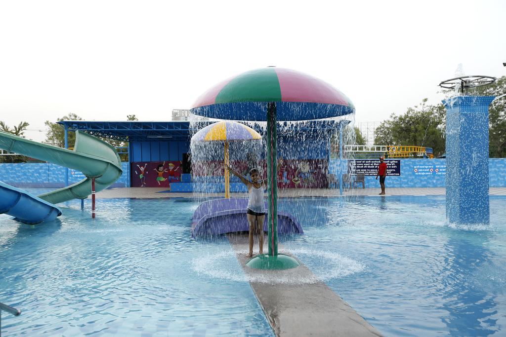 Aapno Ghar Resort & Amusement Park Gurgaon Bagian luar foto