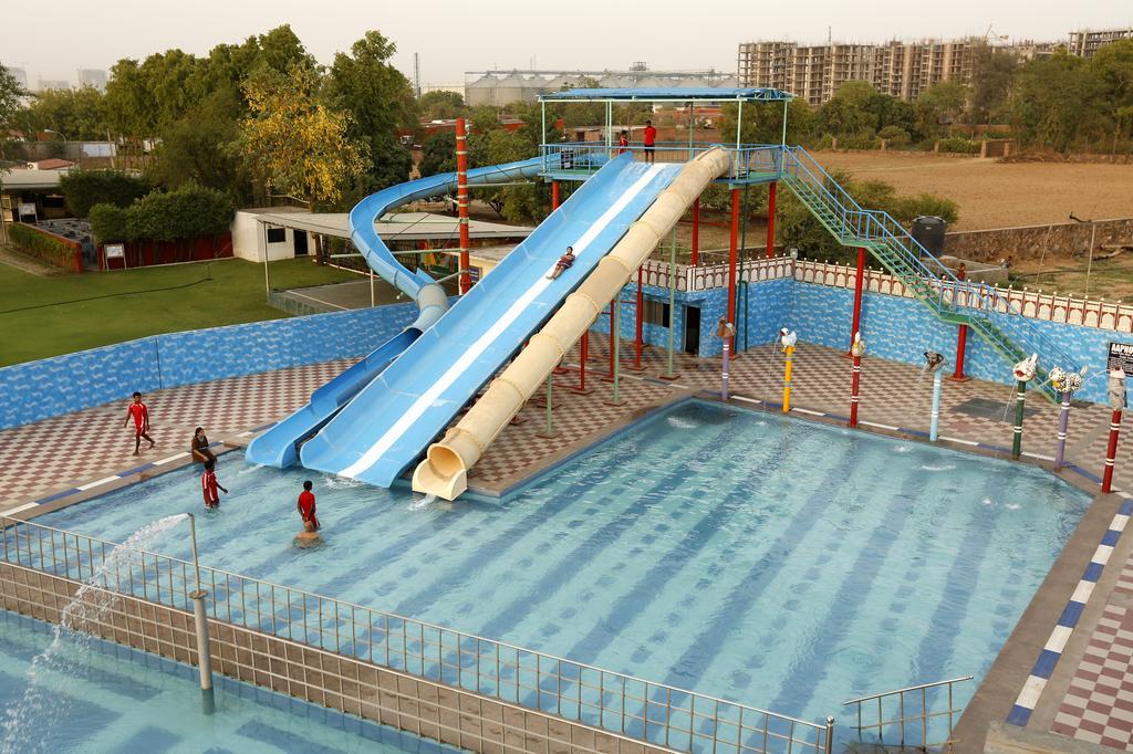 Aapno Ghar Resort & Amusement Park Gurgaon Bagian luar foto